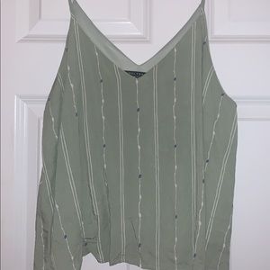 Green boutique top